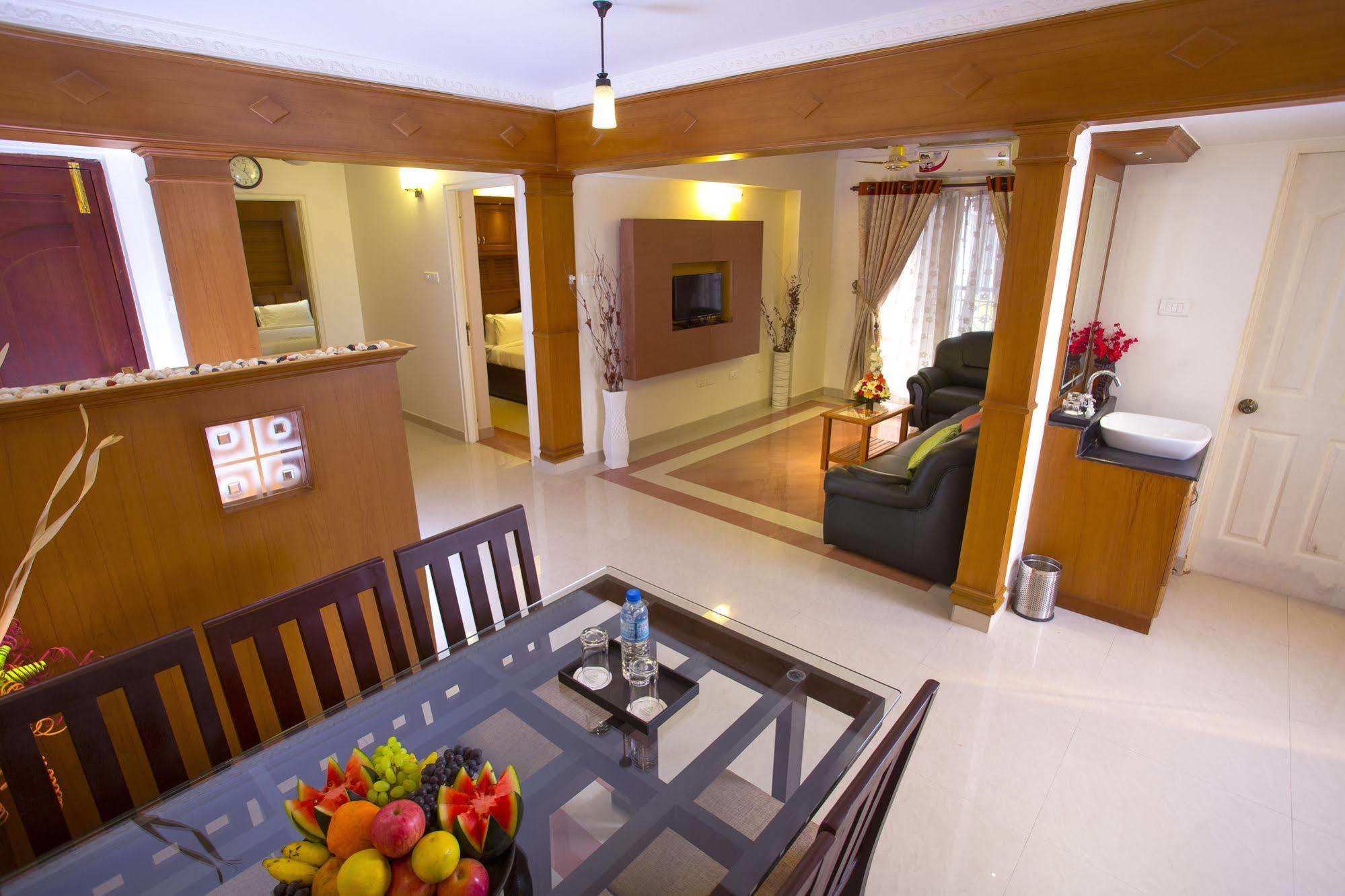 Atlas Airport Hotel Apartment Nedumbassery Exterior photo